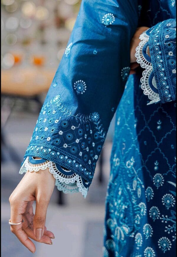 Zellbury Luxury Chikankari 3pc - Image 4
